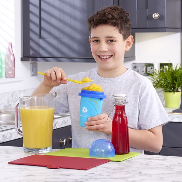 Chillfactor Colour Shock Slushy Maker Totally Cool Blue