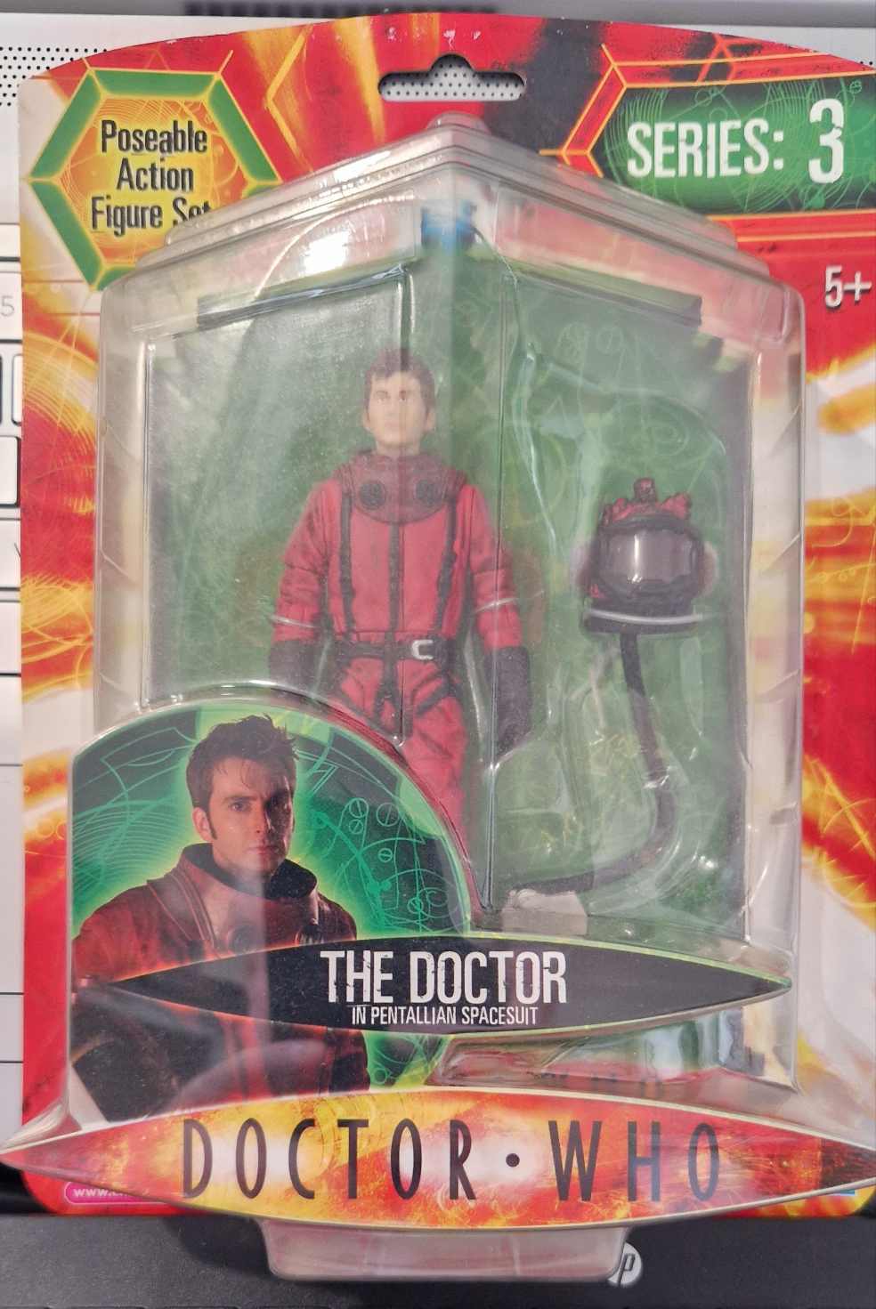 Doctor Who Tenth Dr in Red Pentallian Spacesuit Series 3 figure