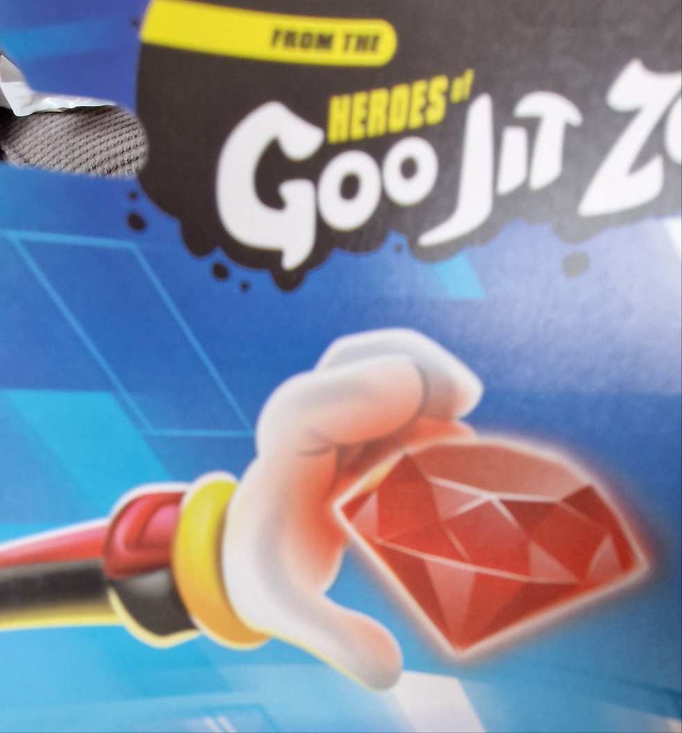 Heroes of Goo Jit Zu Chaos Emerald Sonic The Hedgehog Shadow figure