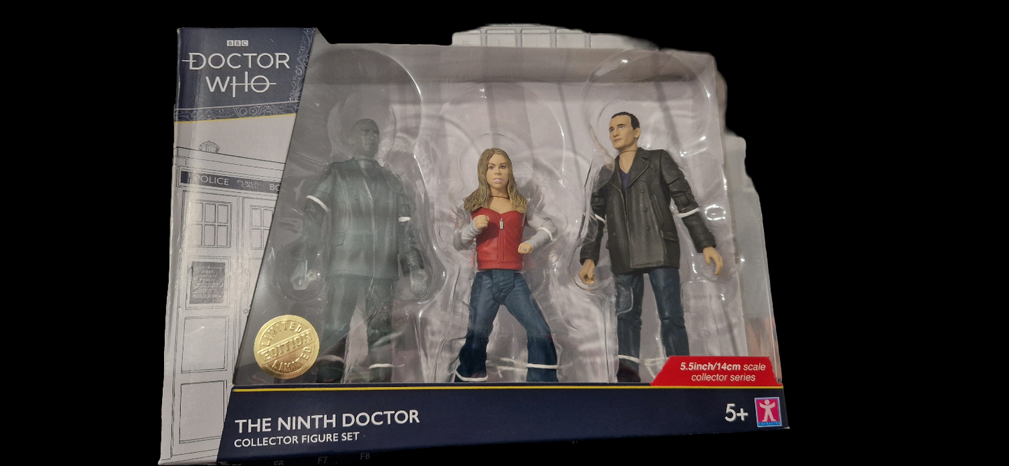 Doctor Who Ninth Dr Set inc Rose Tyler and Hologram Doctor figures